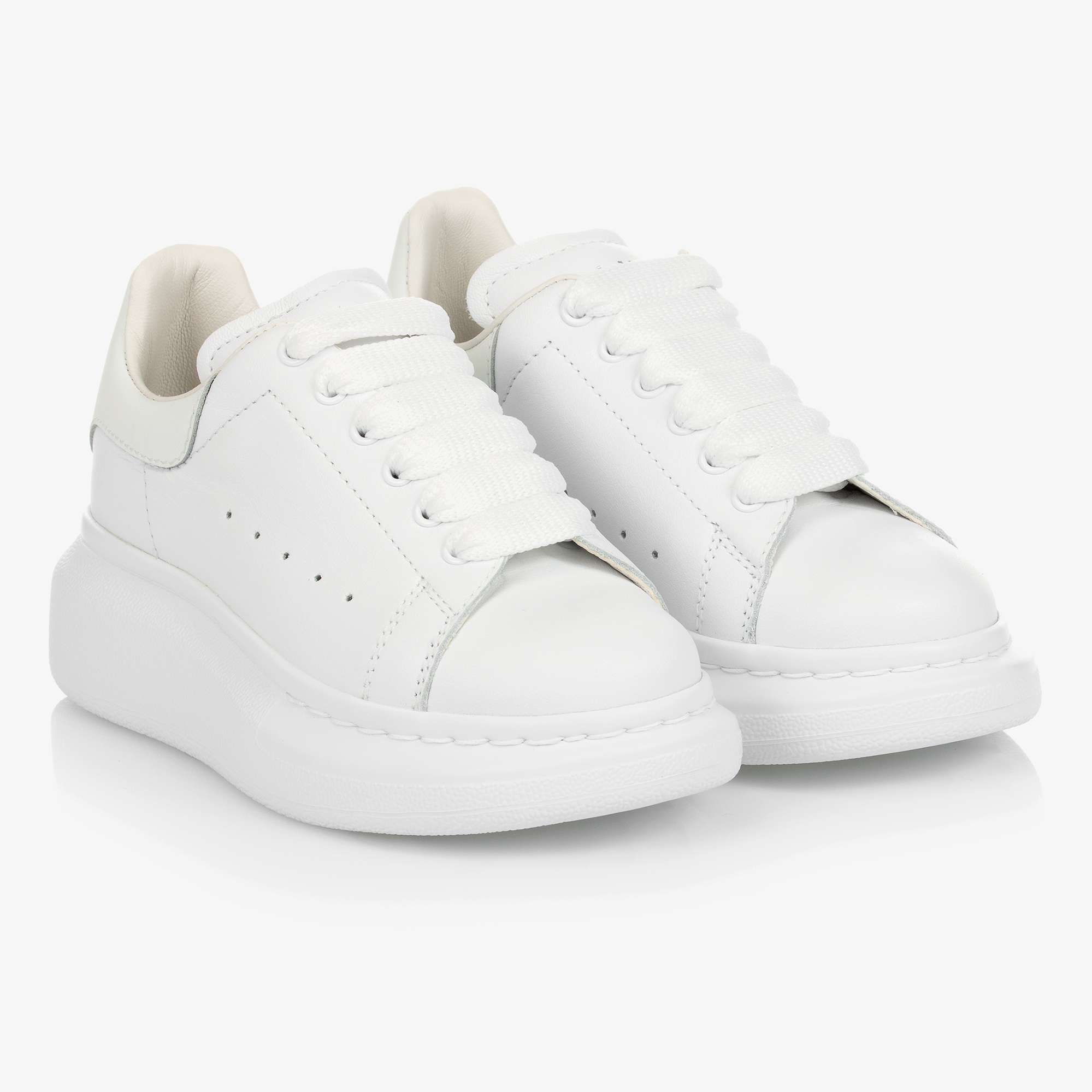 Glow in the on sale dark alexander mcqueen trainers