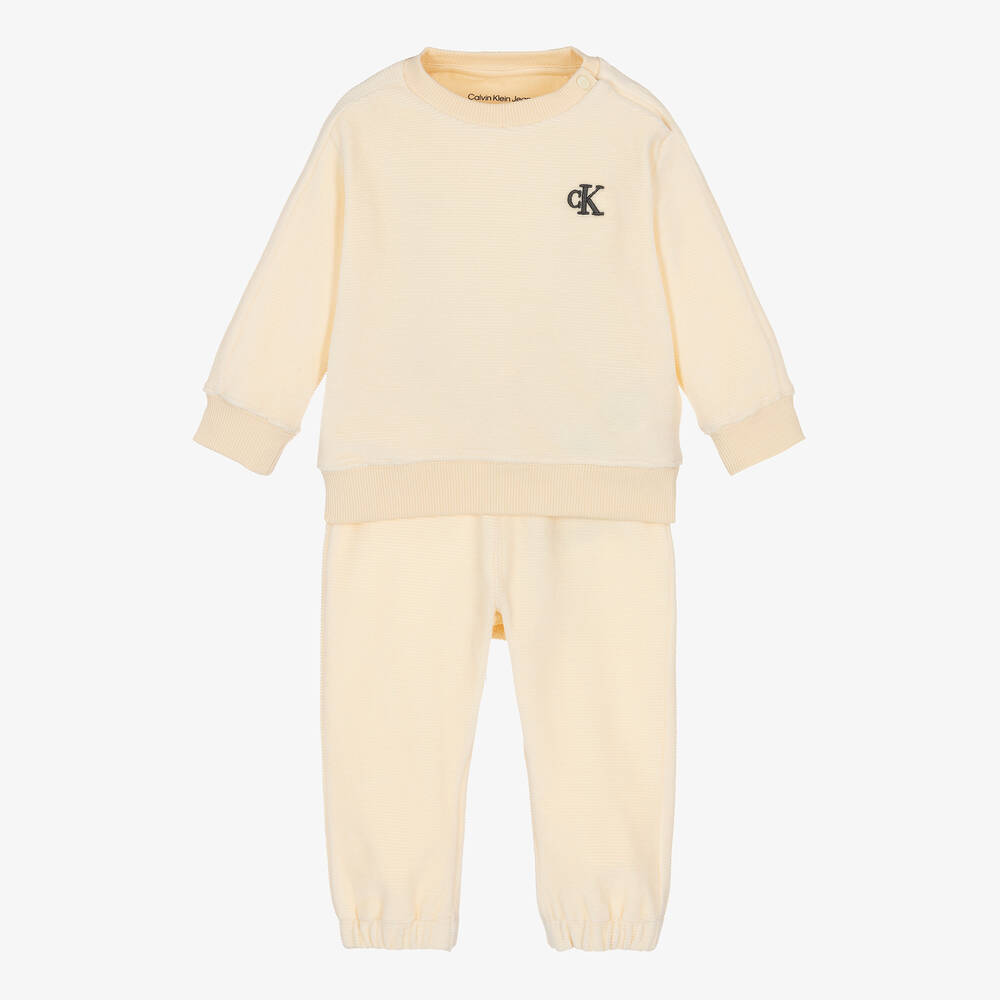 Calvin Klein - بدلة رياضية قطن قطيفة مضلع لون عاجي للأطفال | Childrensalon